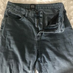 Urban Outfitters Mom Jeans